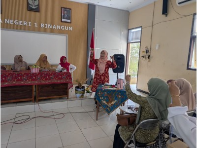 PERTEMUAN RUTIN  DHARMA WANITA PERSATUAN KELOMPOK SMAN 1 BINANGUN